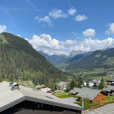 Lejlighed A Pres Des Pistes Et Du Lac, Avec Balcon - 25m², Parking Inclus - Fr-1-693-43 Châtel